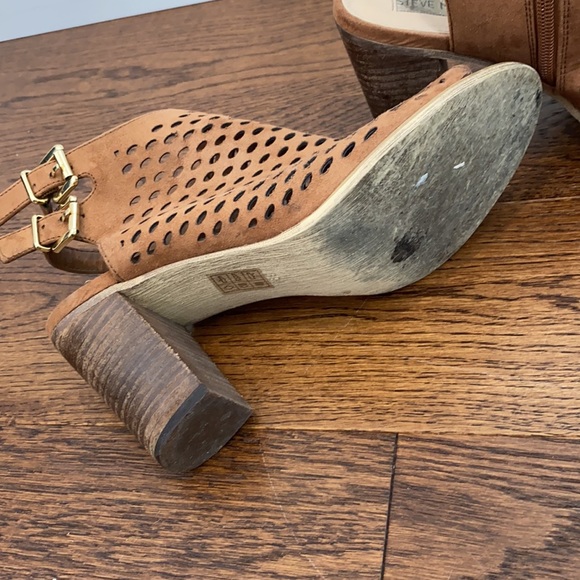 Steve Madden 8 Block Heel - Picture 5 of 5